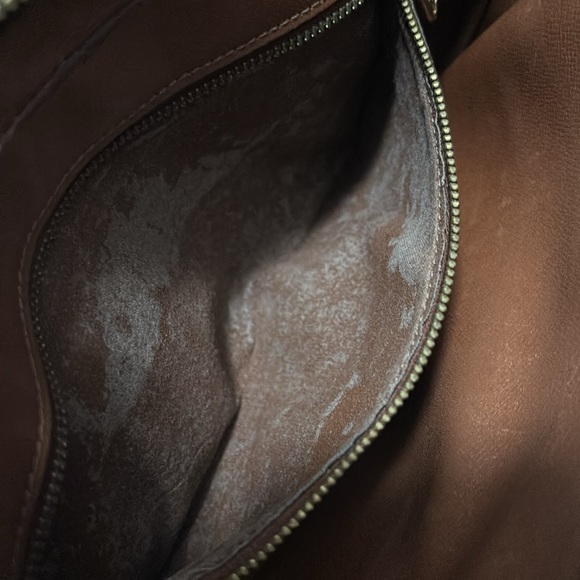 Louis Vuitton Wristlet. 💯 authentic. - Picture 13 of 15